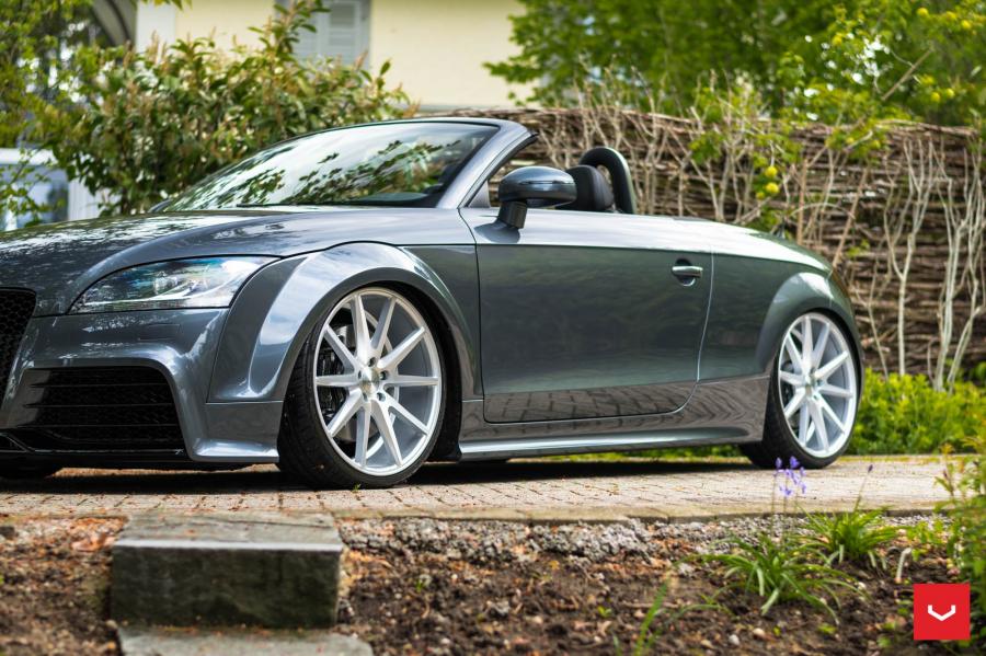 Детали экстерьера Audi TT Roadster on Vossen Wheels (VFS1) 2017 года  (фото 16 из 23)